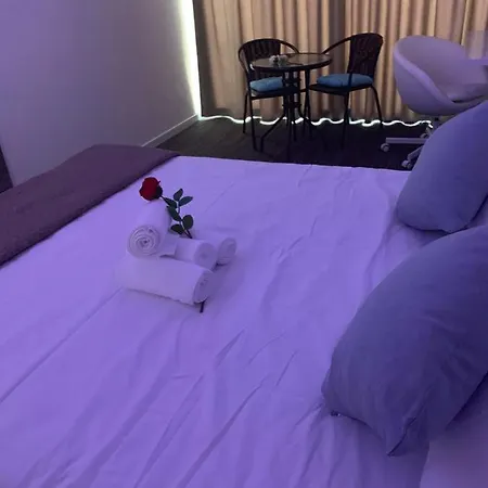 5 Stars 3* 尼科西亚